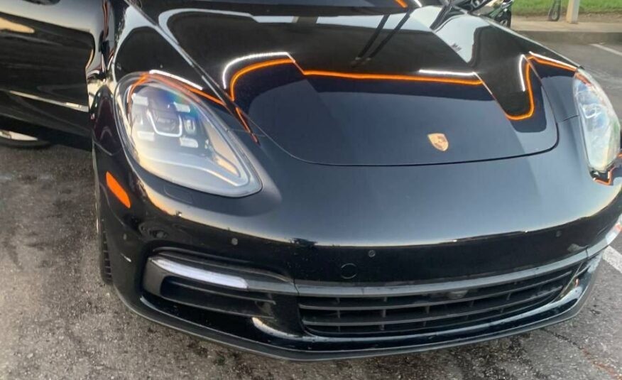 2018 Porche