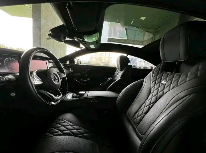 Mercedes Benz S550