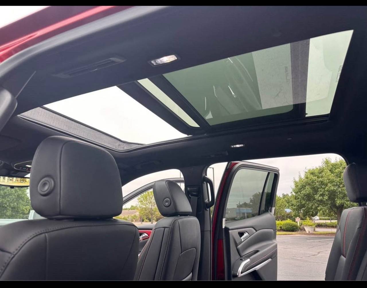 2025 Chevrolet Traverse • RS Sport