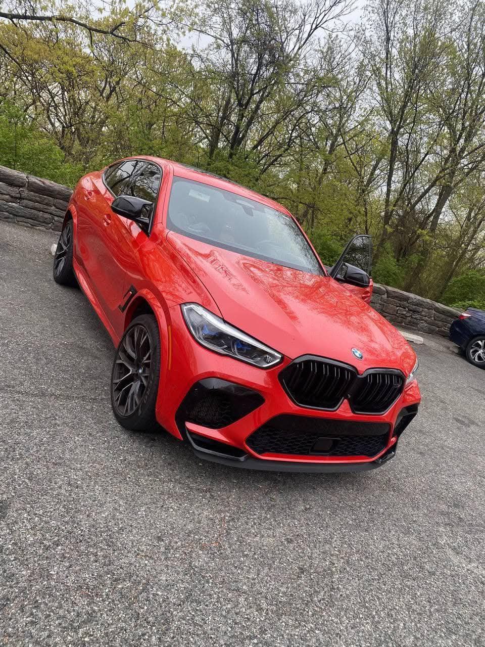2022 X6M