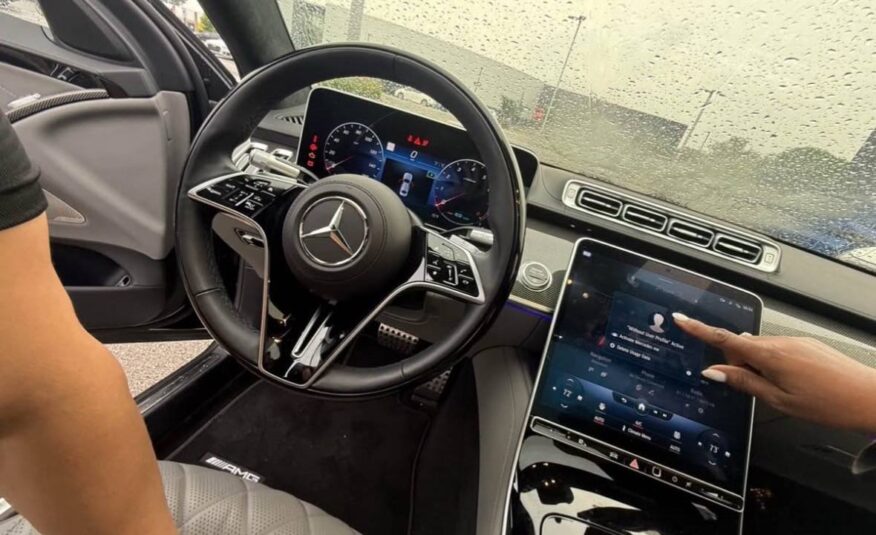 2022 Mercedes-Benz S-Class • S 580