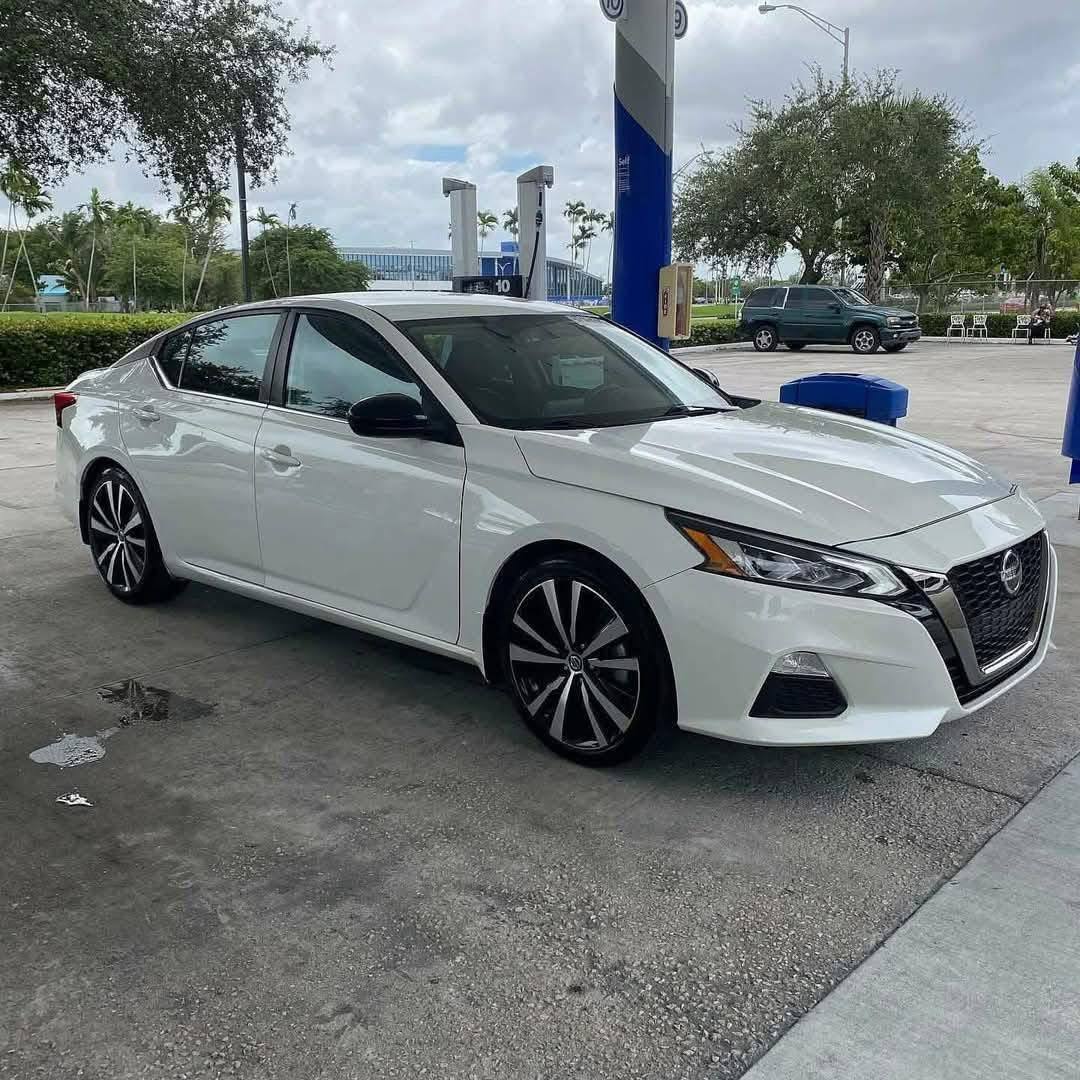 2019 Nissan Altima Sr