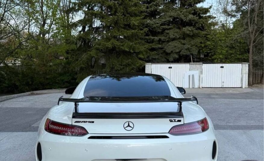 2019 Mercedes-Benz GT